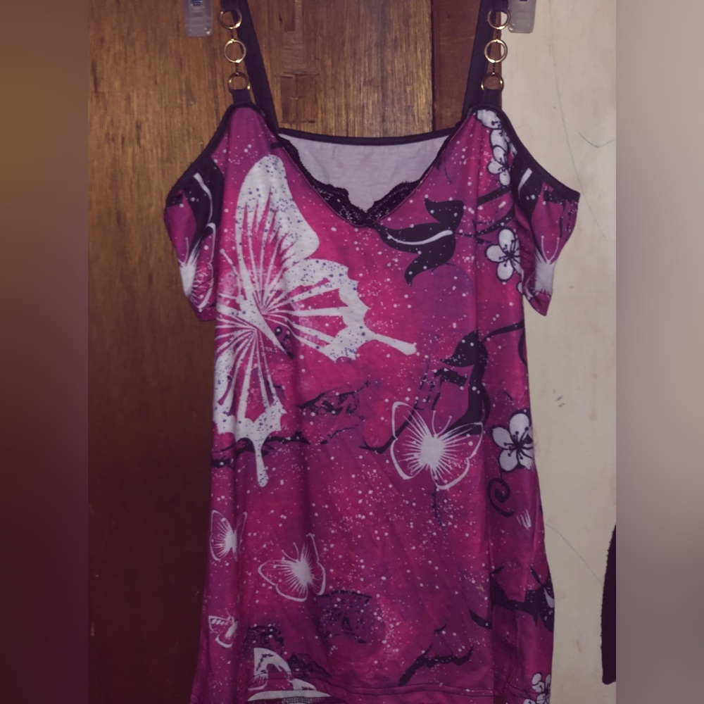 Tank top off shoulder top
